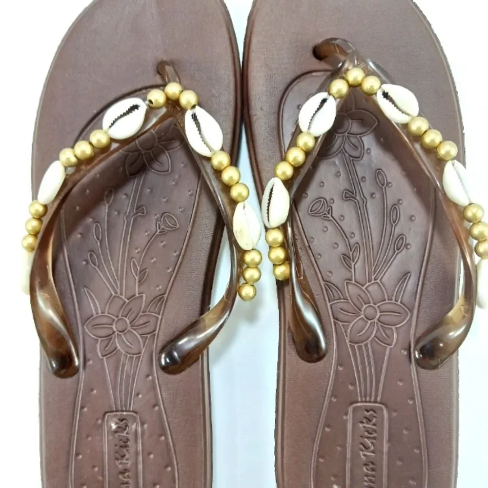 Luna Kicks Brown Boho Thong Sandals with Shell and Bead Accents Womans XL 11/12
